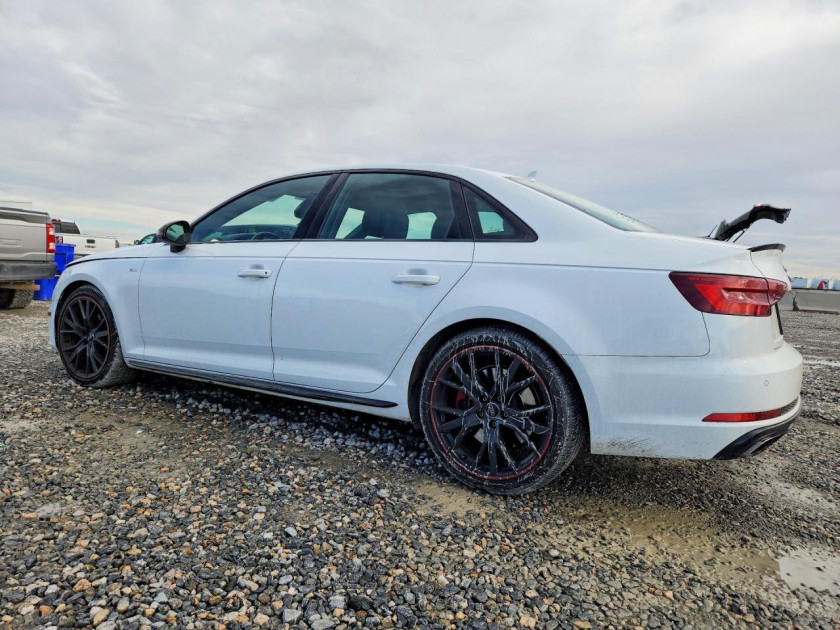 Audi A4, Premium Plus