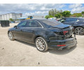 Audi A4, Premium из США