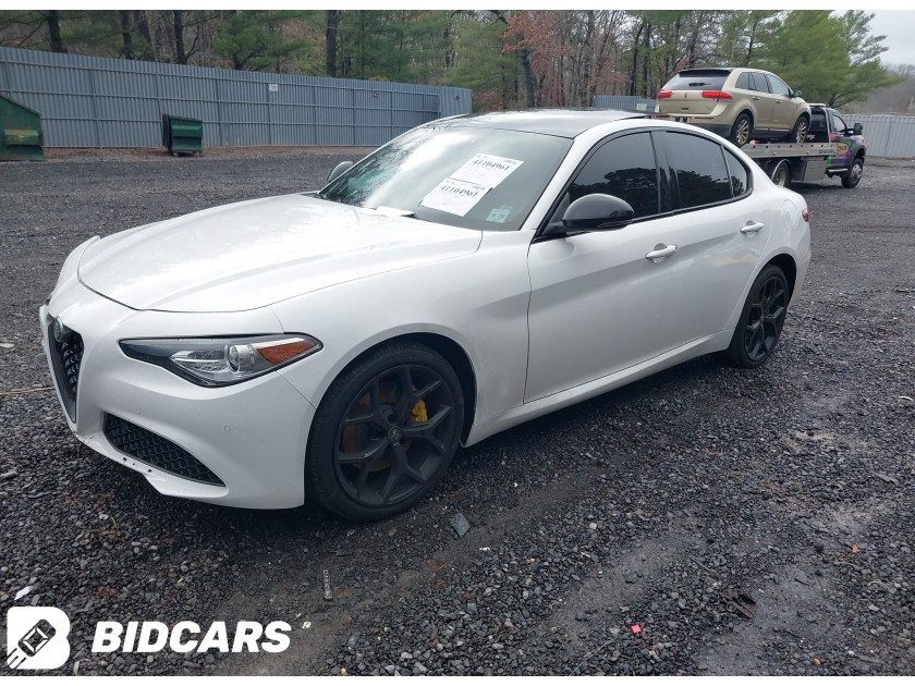 Alfa Romeo Giulia, Ti Awd