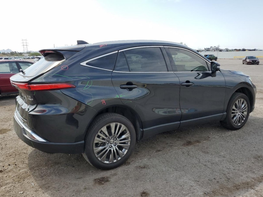 Toyota Venza, LE