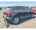 Audi Q3, Premium 40 из США