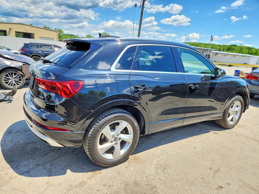 Audi Q3, Premium 40