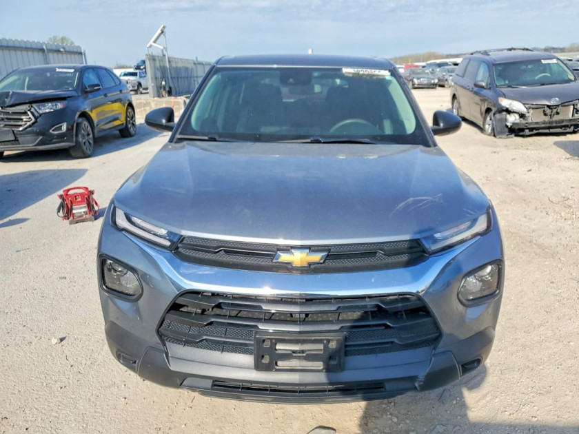 Chevrolet Trailblazer, LS
