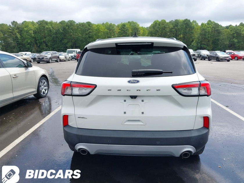 Ford Escape, Sel