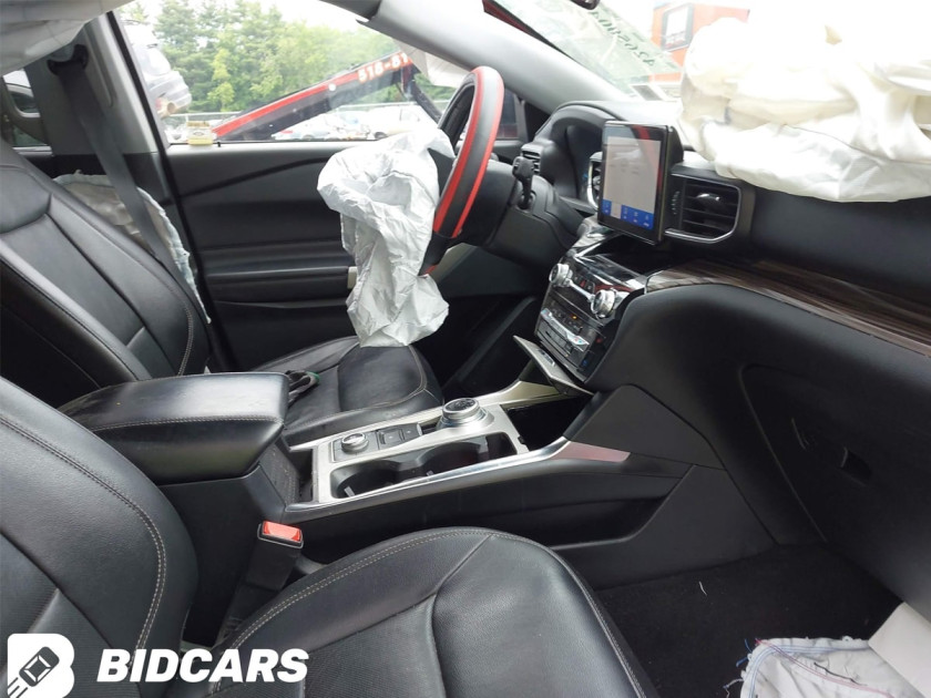 Ford Explorer, Limited