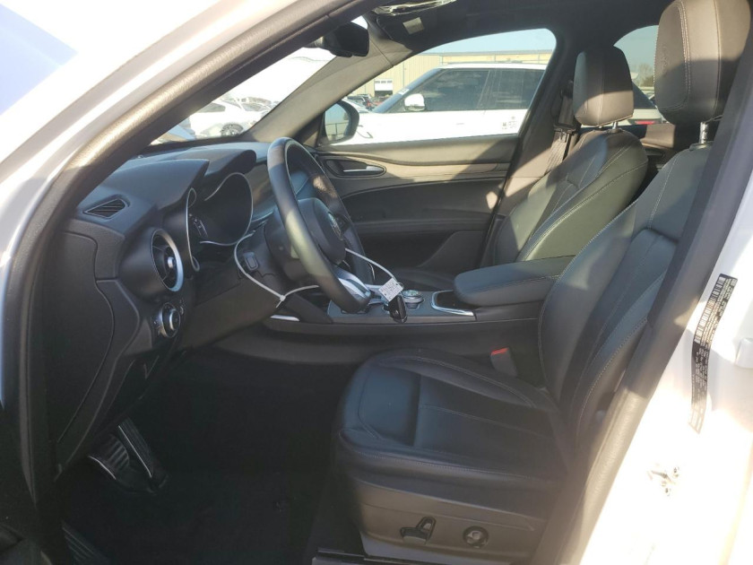 Alfa Romeo Stelvio, TI