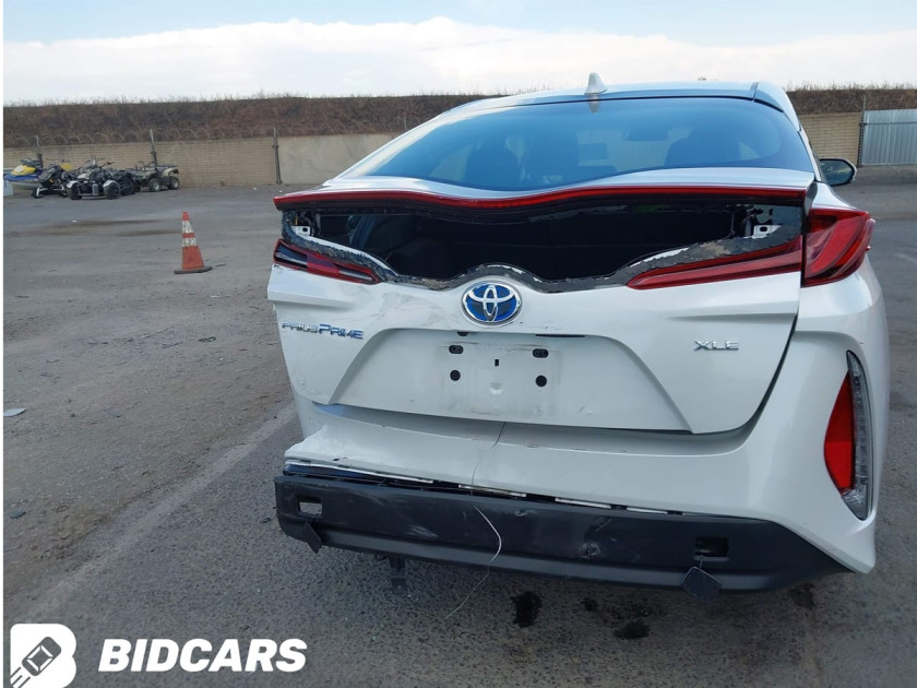 Toyota Prius, Prime Xle