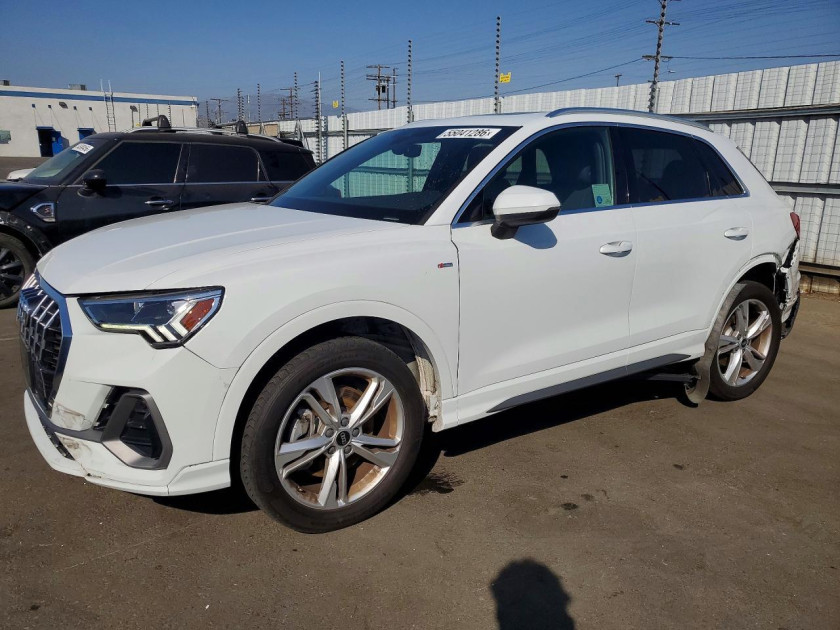 Audi Q3, Premium Plus S Line 45