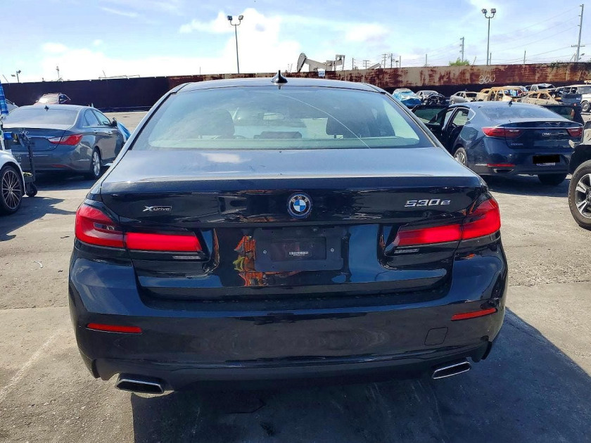 BMW 5 Series, 530XE