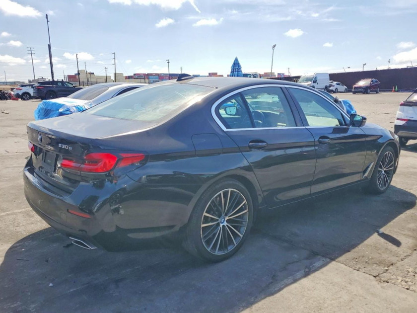 BMW 5 Series, 530XE