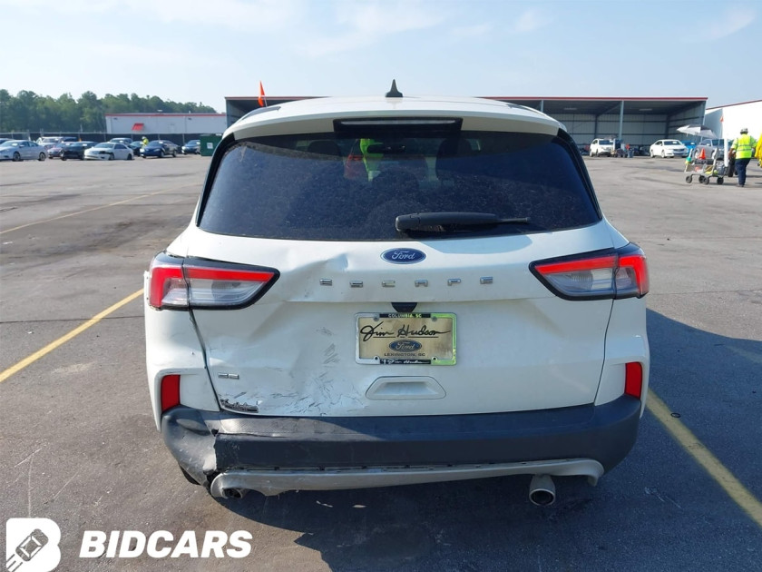 Ford Escape, SE