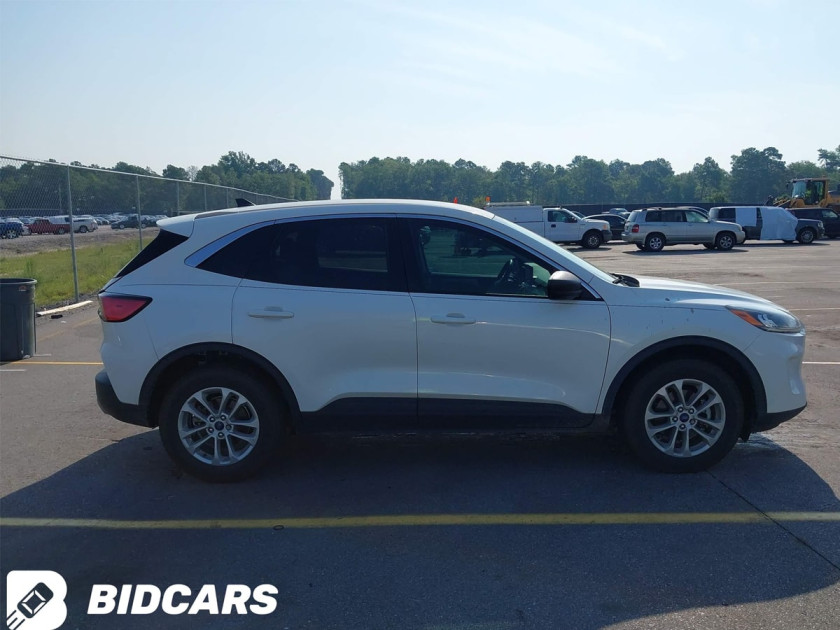 Ford Escape, SE