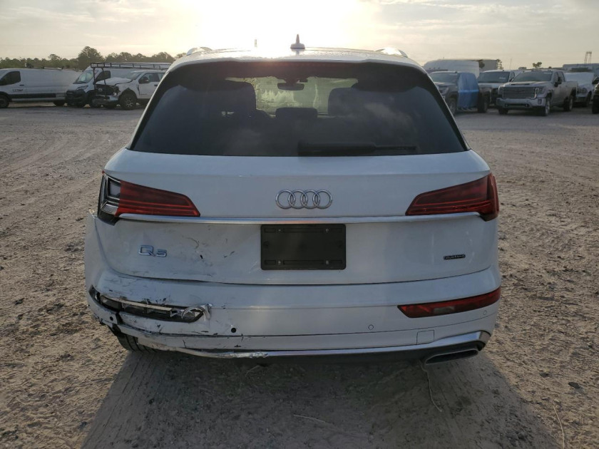 Audi Q5, Premium 45