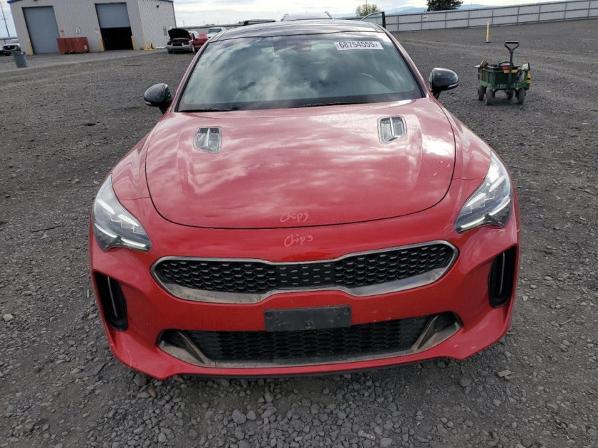 KIA Stinger, Gt Line