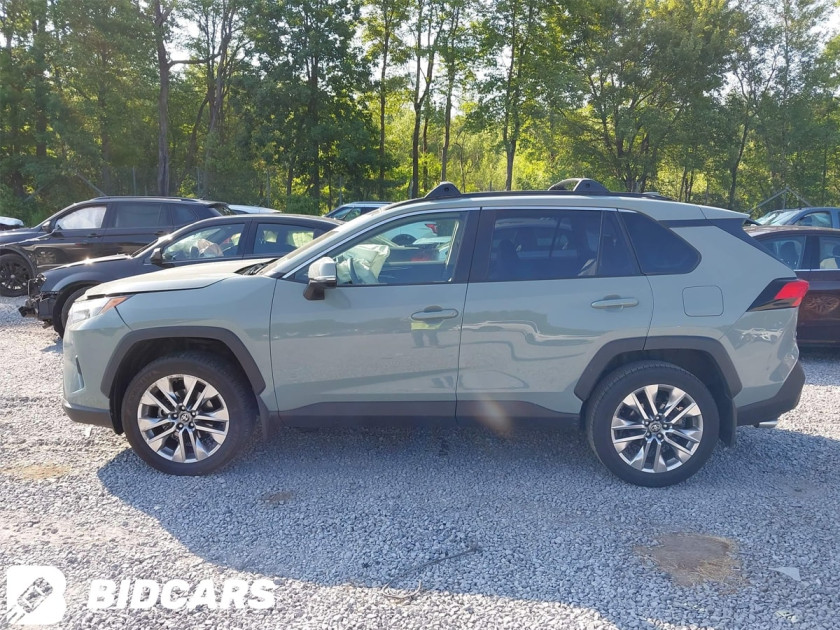 Toyota RAV4, Xle Premium