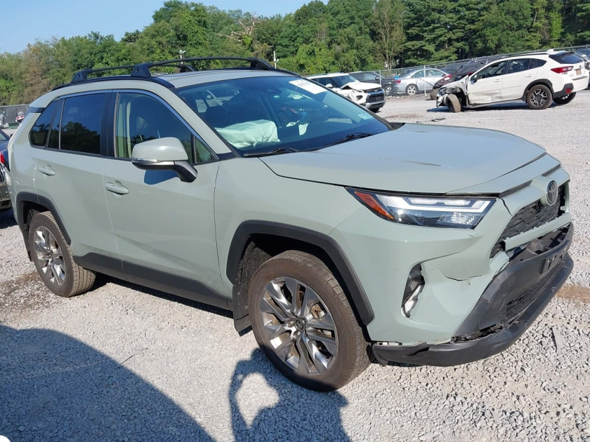 Toyota RAV4, Xle Premium