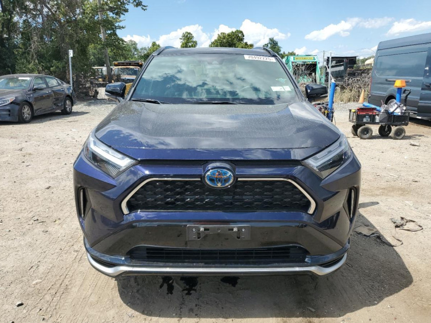 Toyota RAV4, XSE
