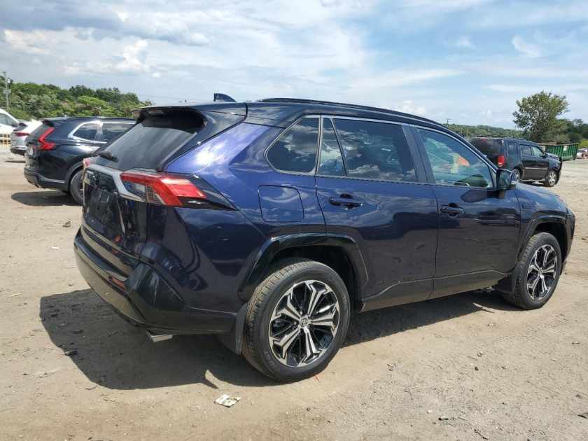 Toyota RAV4, XSE