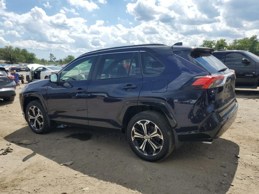 Toyota RAV4, XSE