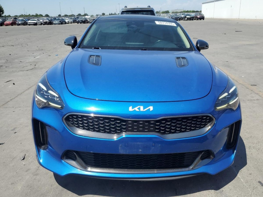 KIA Stinger, Gt Line