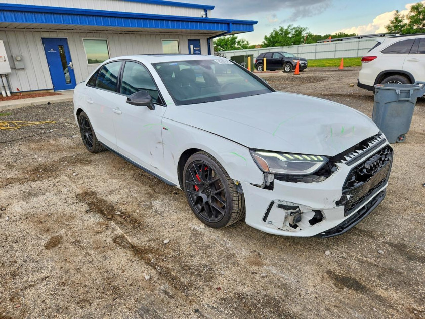 Audi A4, Premium Plus 45