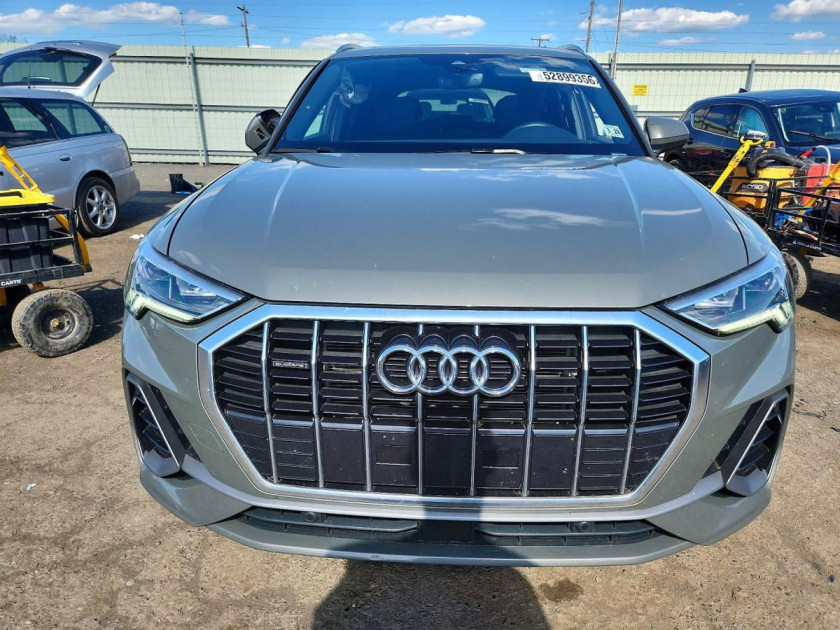 Audi Q3, Premium S Line 45