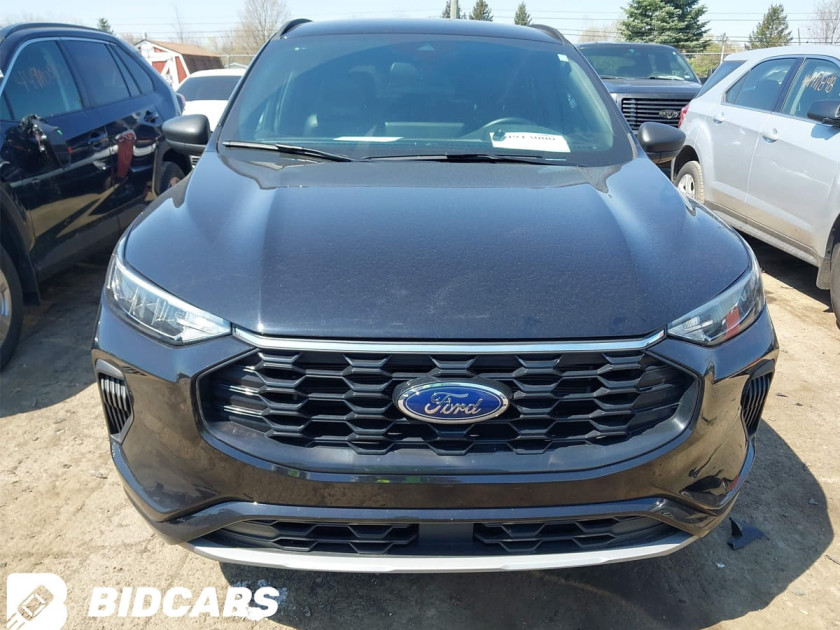 Ford Escape, St Line