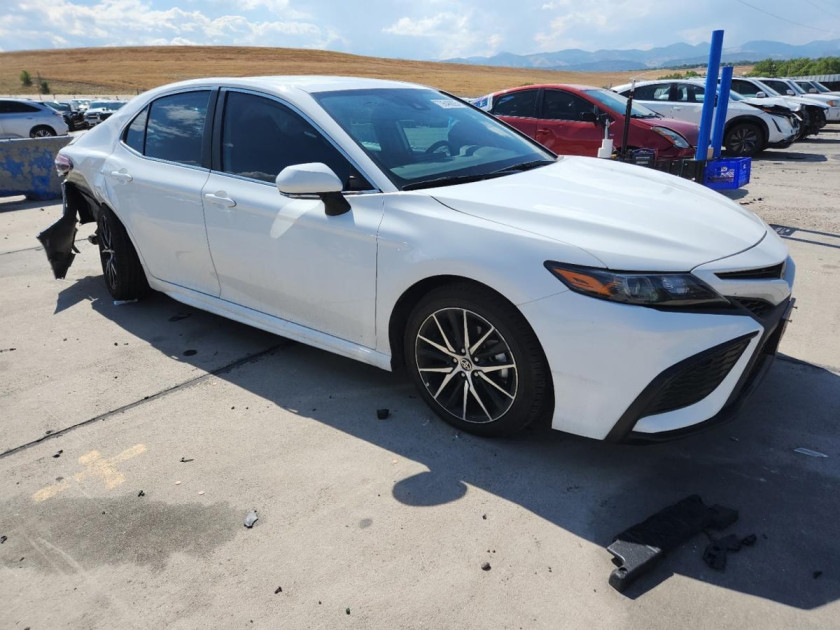 Toyota Camry, Se Night Shade