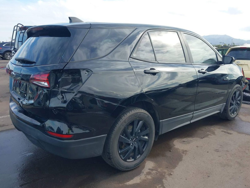 Chevrolet Equinox, LS