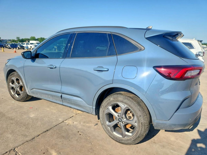 Ford Escape, St Line