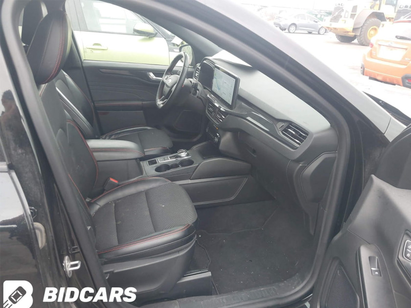 Ford Escape, St-Line Select