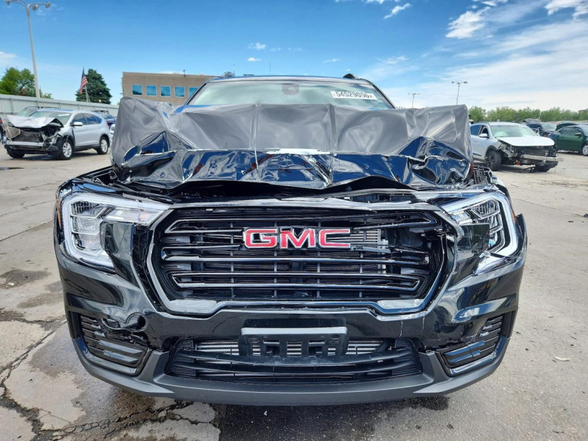 GMC Terrain, Sle