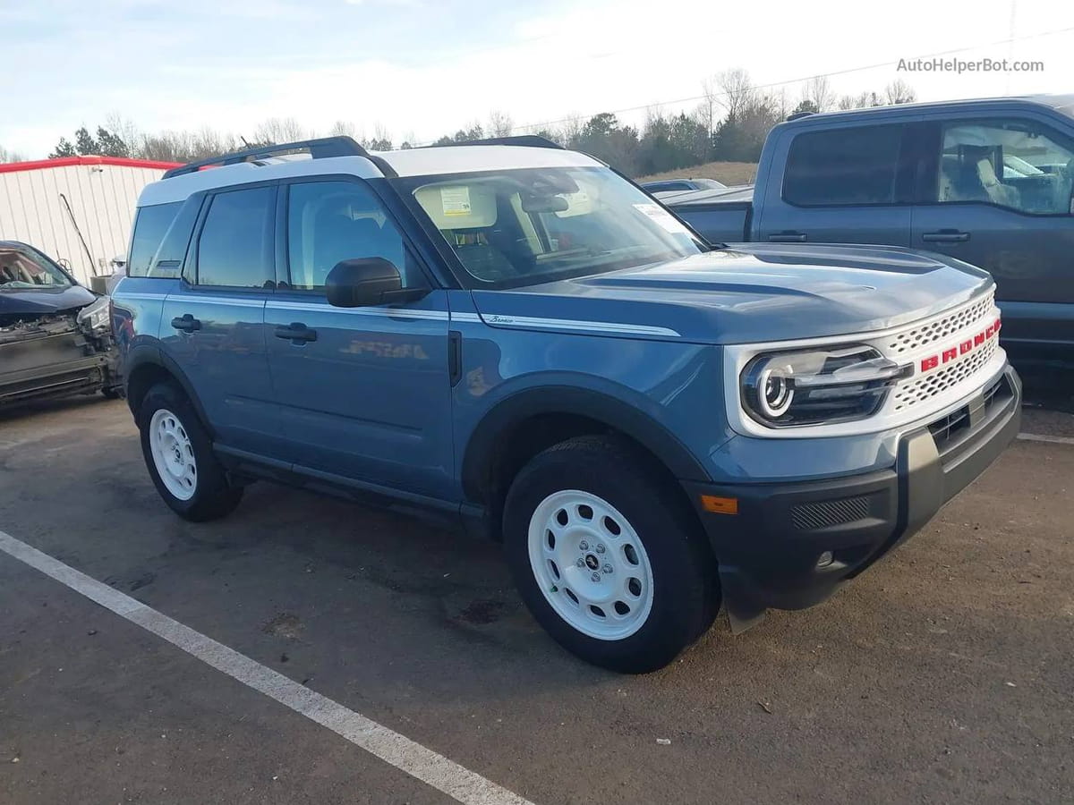 Ford Bronco Sport Heritage из США