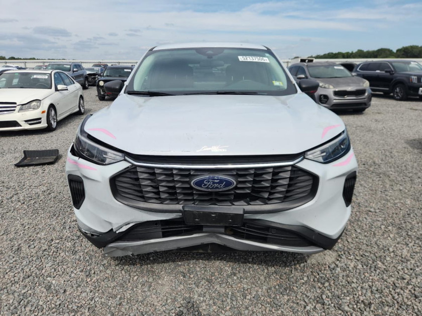 Ford Escape, Active