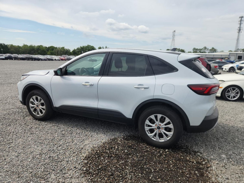 Ford Escape, Active