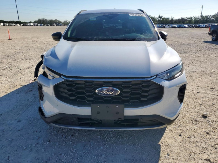 Ford Escape, St Line