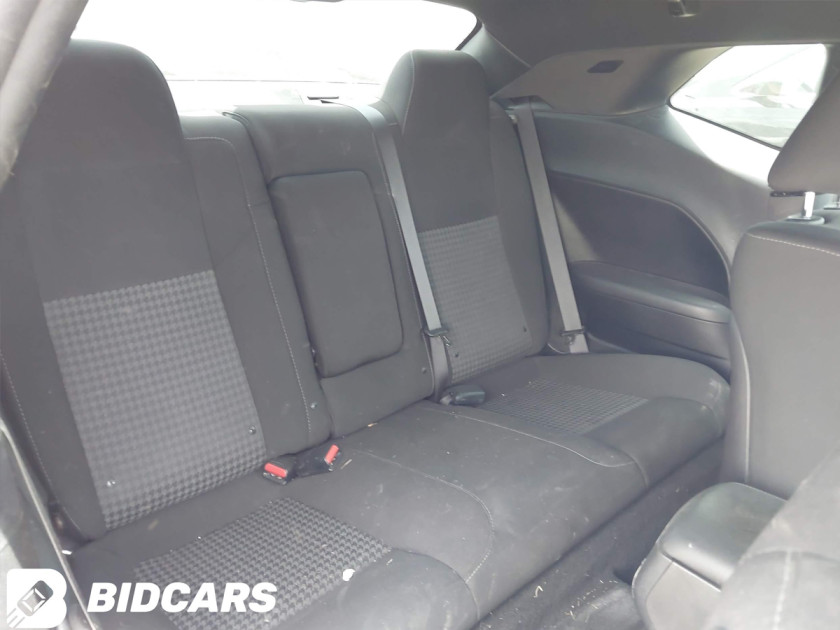 Dodge Challenger, Gt Awd