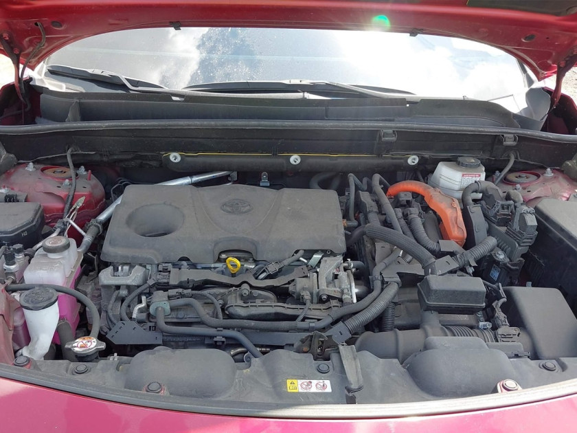 Toyota Venza, LE