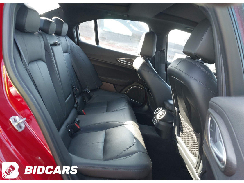 Alfa Romeo Giulia, Ti Rwd