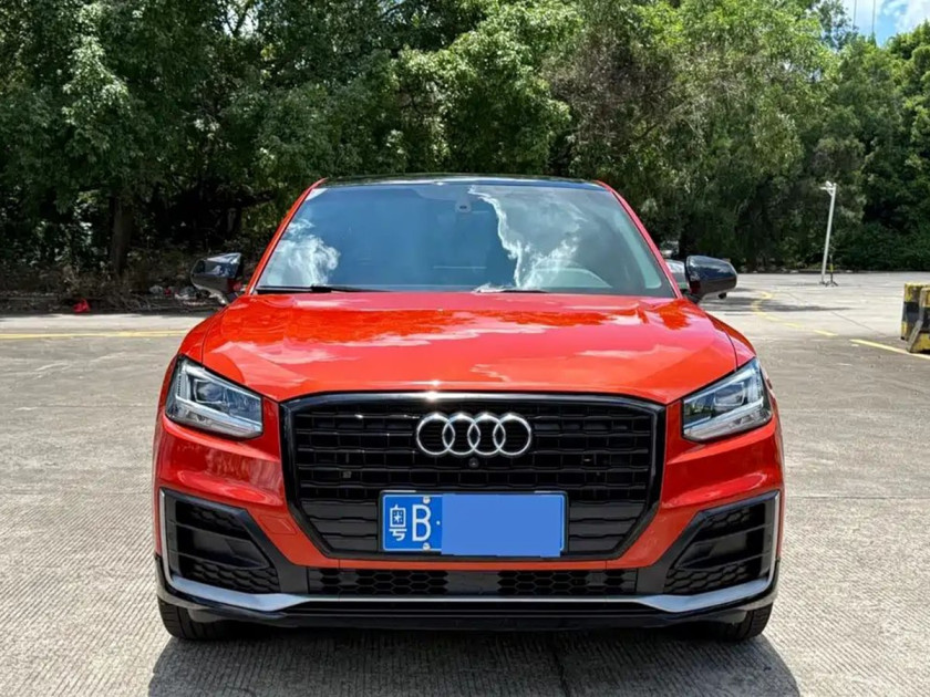 Audi Q2 L