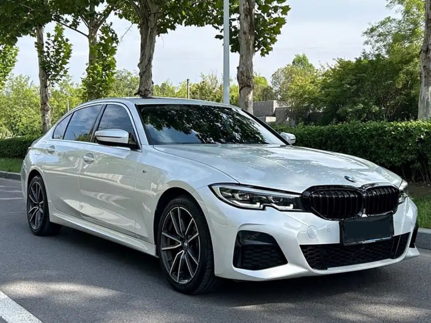 BMW 3 Series 320i