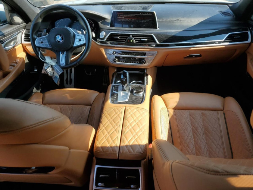 BMW 7 Series, 750 XI