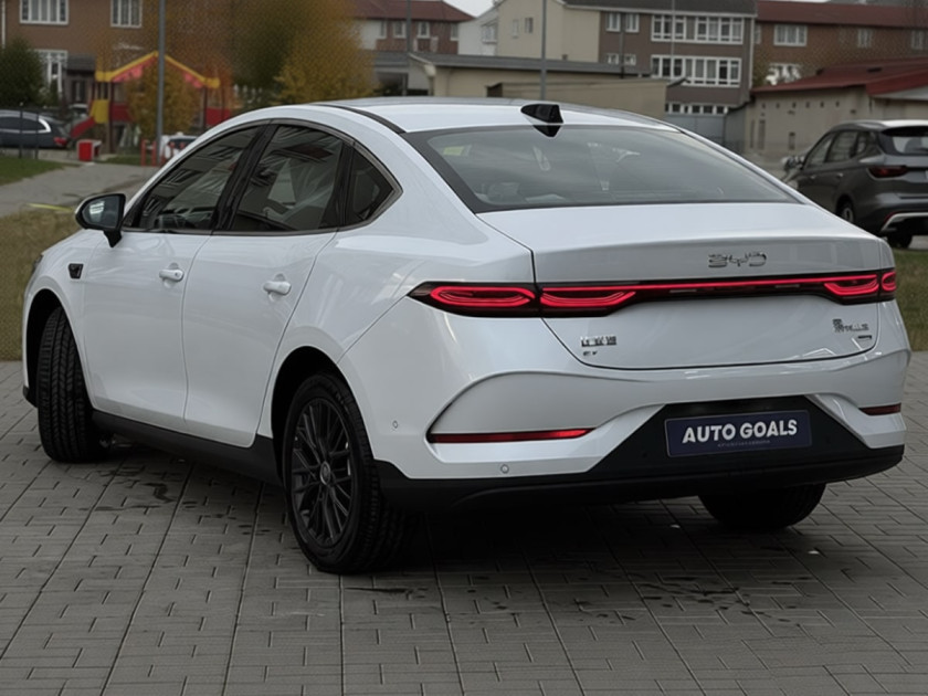 BYD Qin PLUS EV 