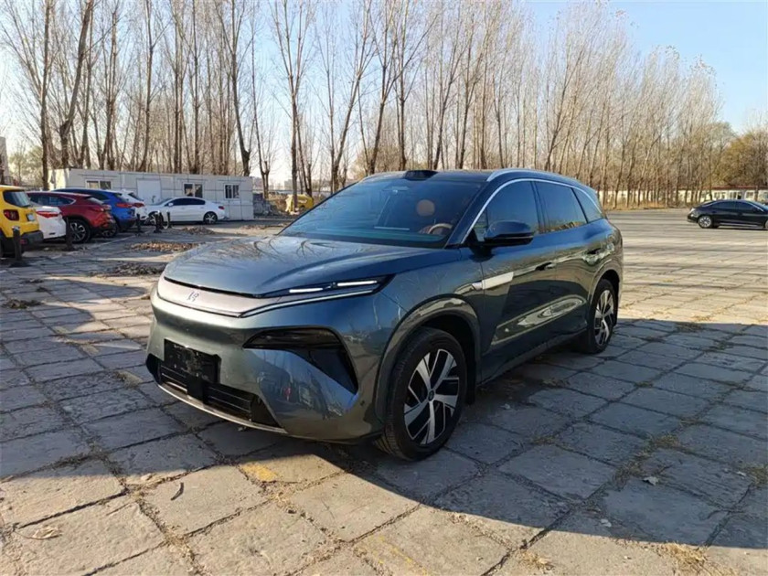 BYD Tang L EV