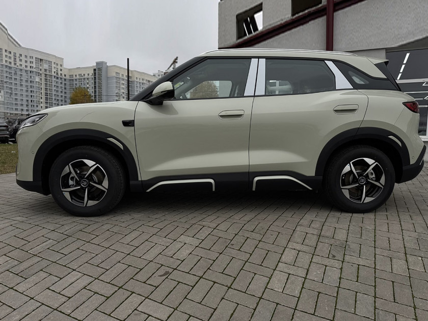 BYD Yuan Up