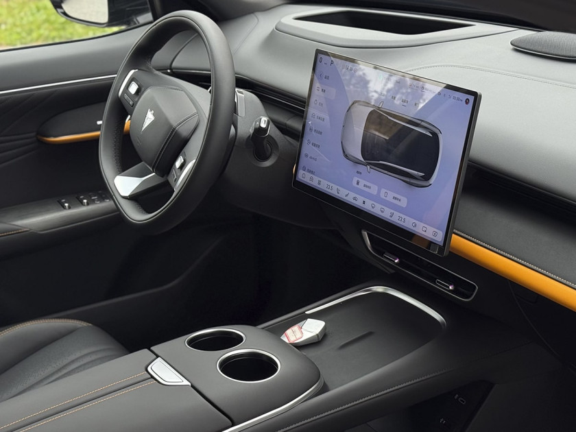 Changan Shenlan S07 EV