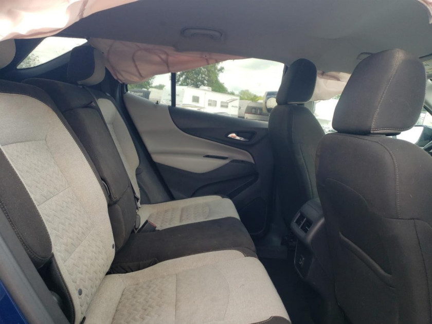 Chevrolet Equinox, LS