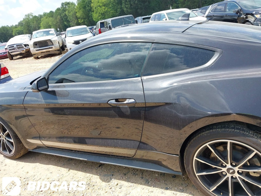 Ford Mustang, Ecoboost Premium Fastback