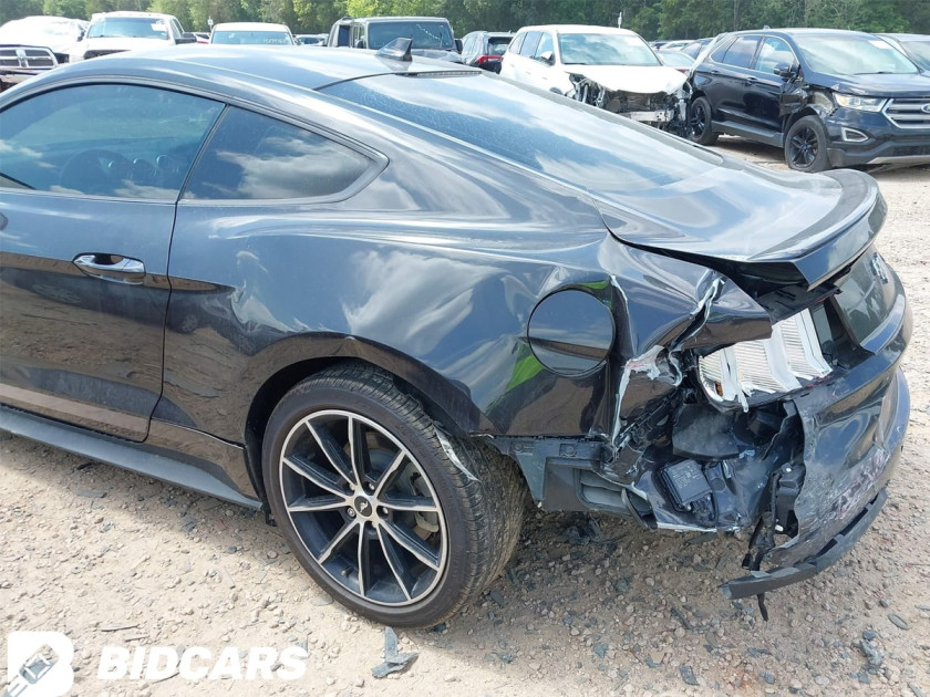 Ford Mustang, Ecoboost Premium Fastback