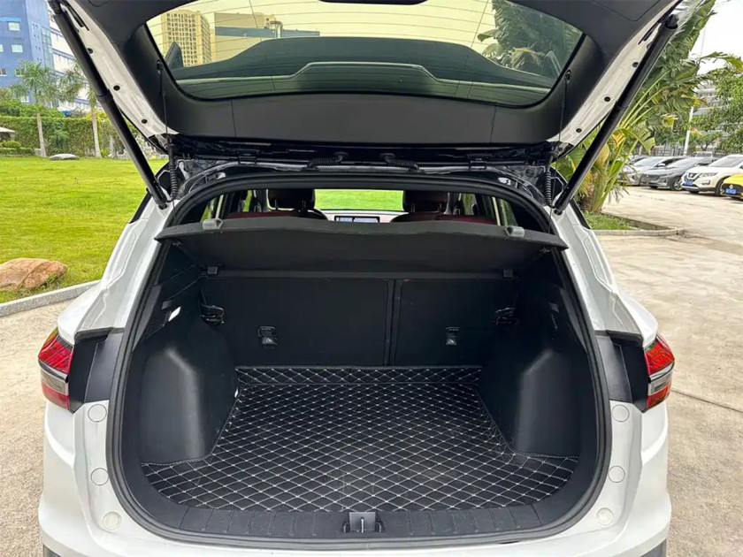 Geely Coolray (Binyue)